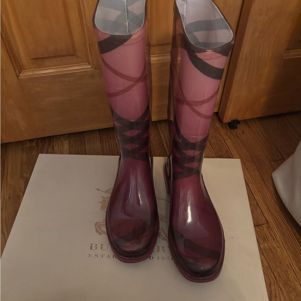 Burberry Women's Burgundy and Black Check Rain Boots